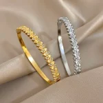 گوشواره نگین دار حلقه ای - Image 3